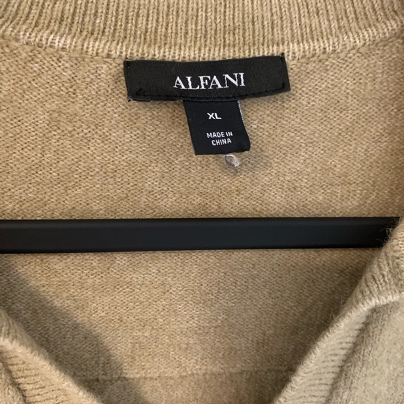 NWT Alfani Honey Coloured Collard Sweater - Picture 6 of 6